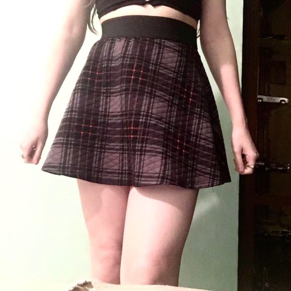 Joe B Dresses & Skirts - Grey Black & Red Plaid Skater Skirt